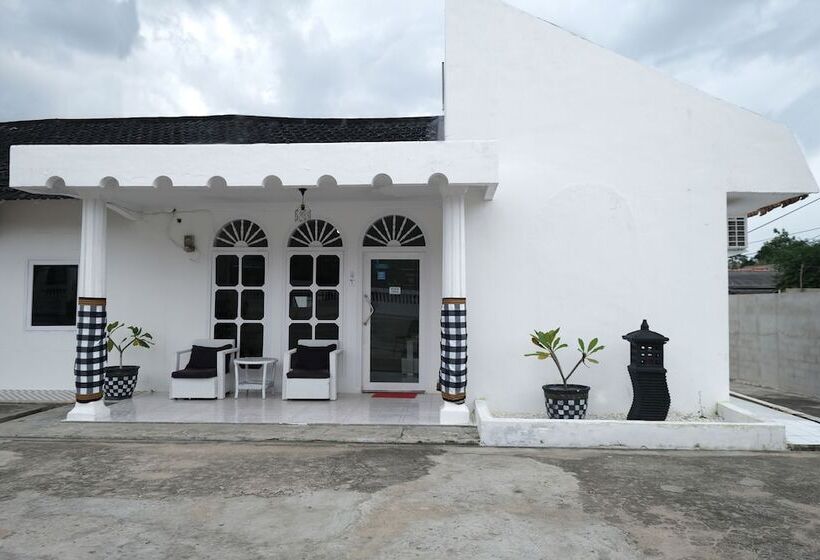 호텔 Dewi Residence 1