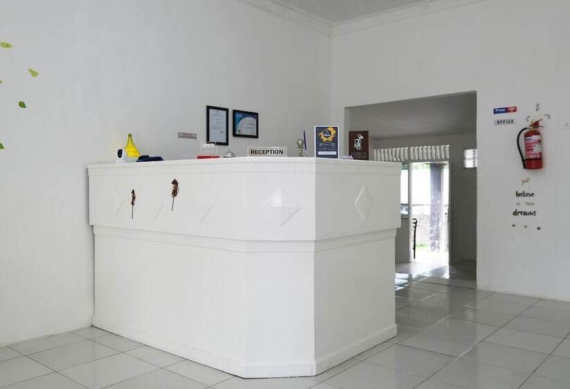 호텔 Dewi Residence 1