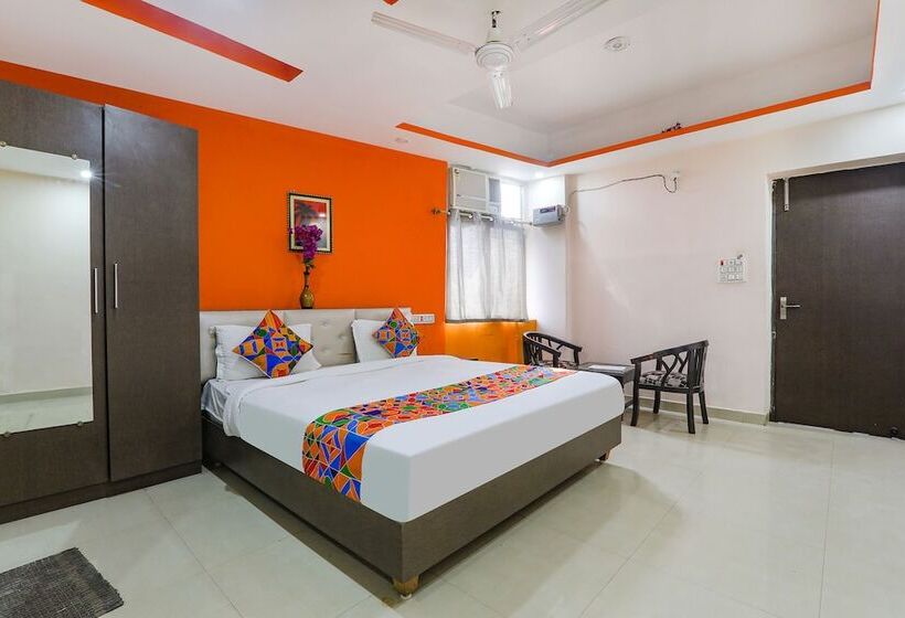 Fabhotel Vinayaka