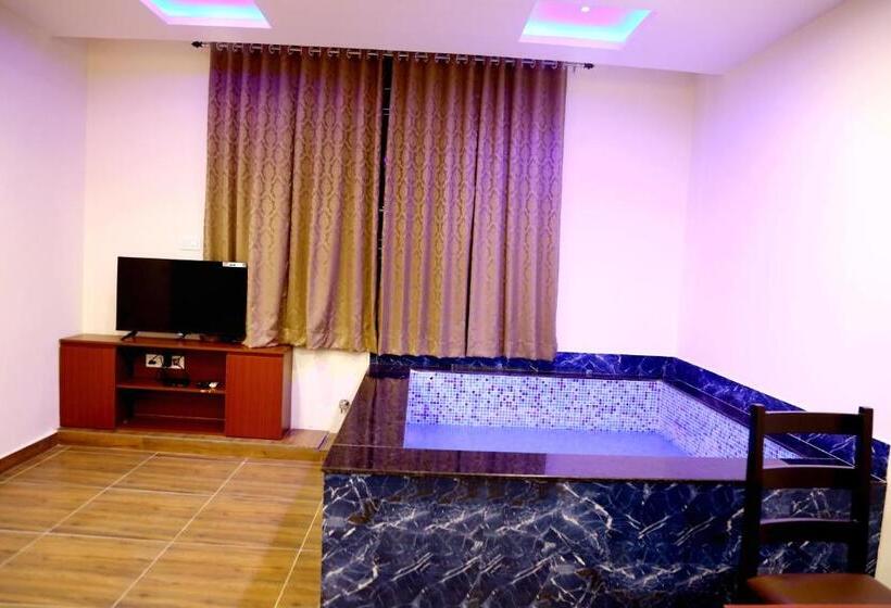 בית מלון כפרי Golf View Retreat