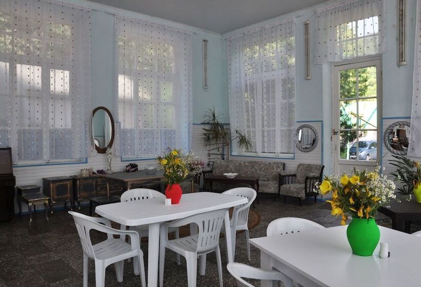 فندق Gugark Retreat