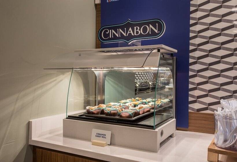 فندق Holiday Inn Express & Suites   Rock Hill, An Ihg