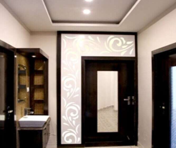 Отель Khatana Palace