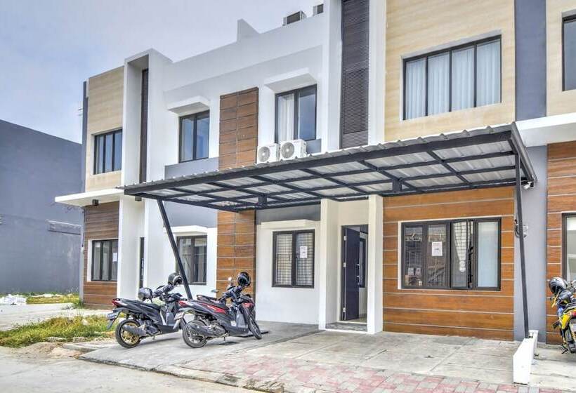 호텔 Oyo 3346 Rukos Colombus G5