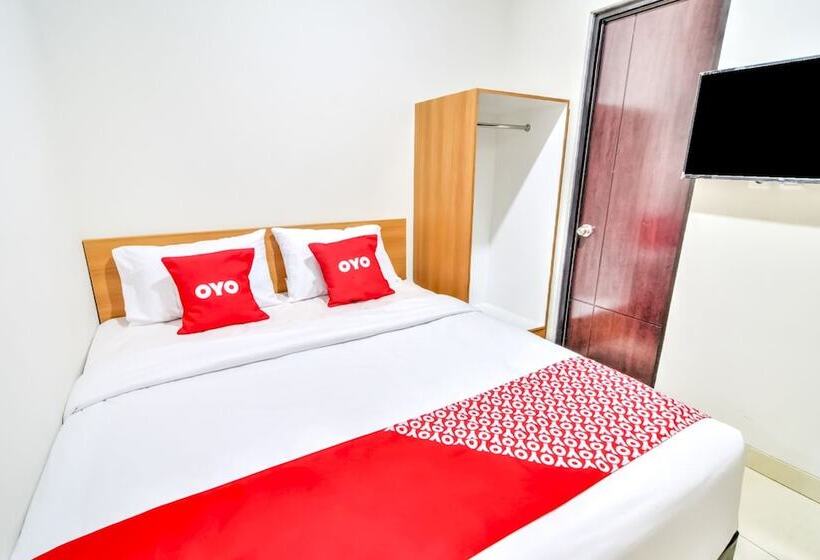 호텔 Oyo 3346 Rukos Colombus G5