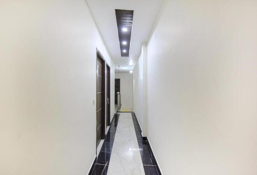 ホテル Grover International