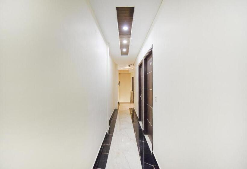 ホテル Grover International