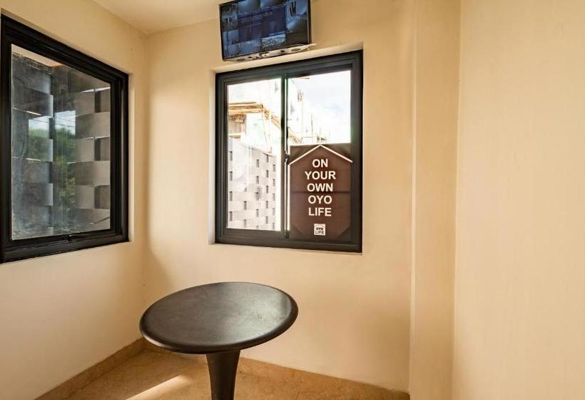 Отель Oyo Life 2673 Rosewood Residence