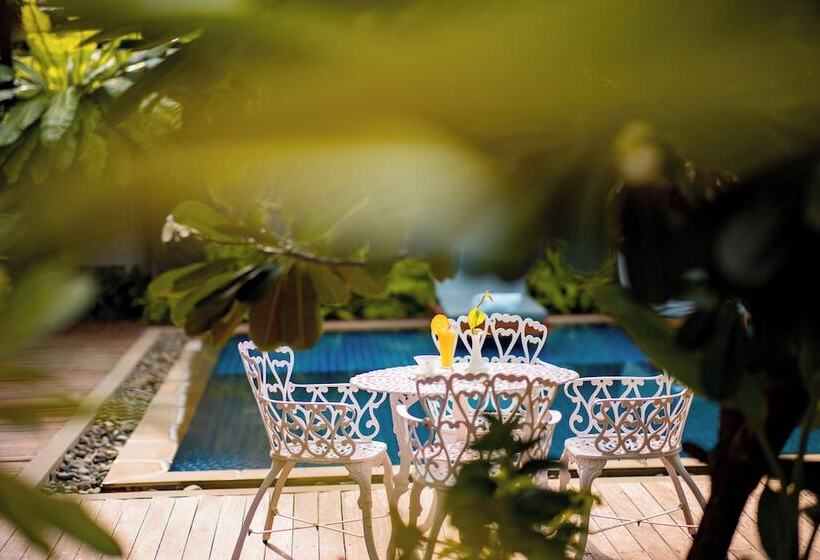 ホテル Ratana Angkor