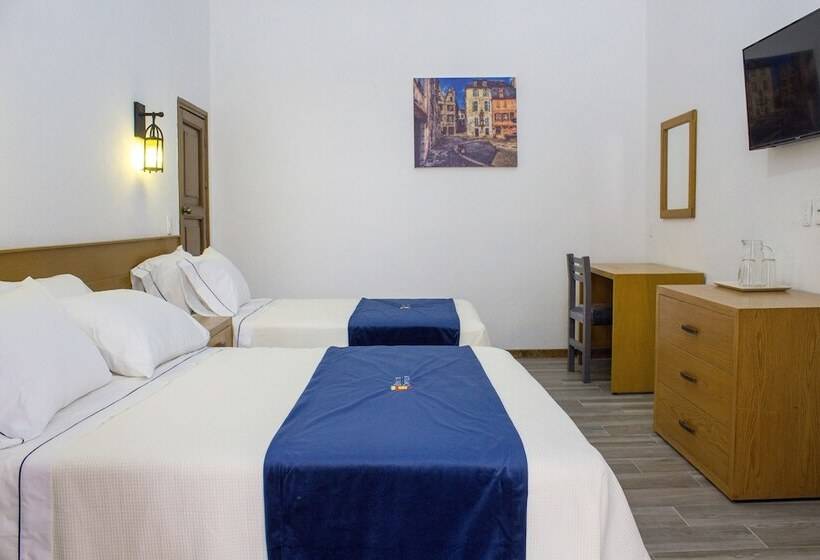 هتل Real De Castilla Colonial