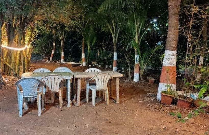 בית מלון כפרי Samartha Cottage