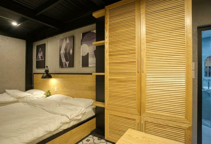 هتل The Nest Quang Binh