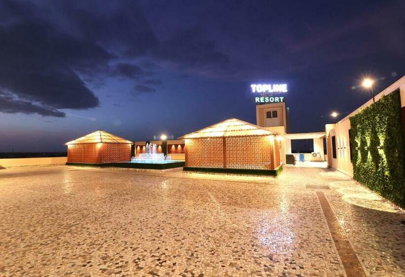 בית מלון כפרי Topline Resort