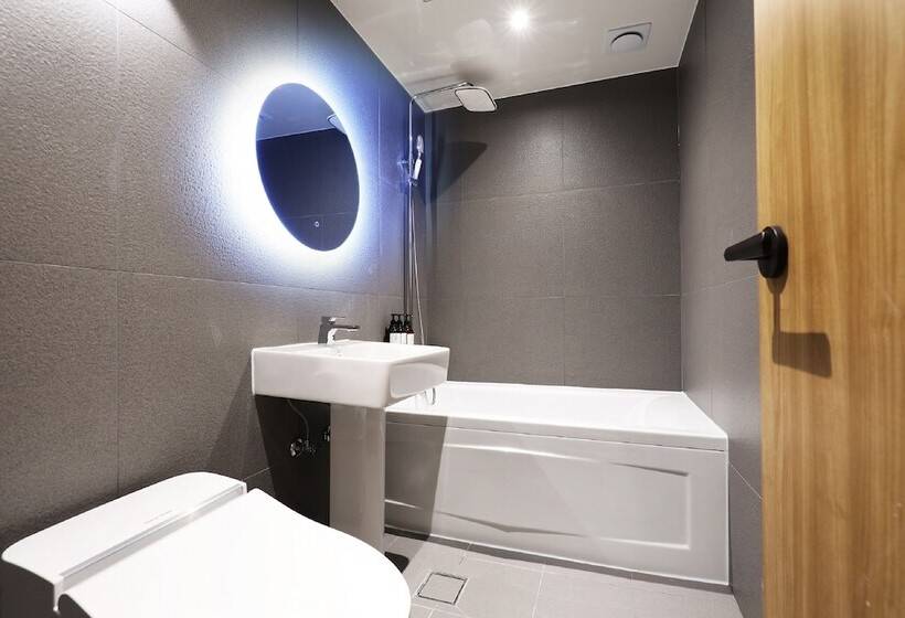 בית מלון כפרי Urban Brown