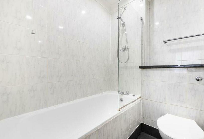 Marble Arch Mews Apart