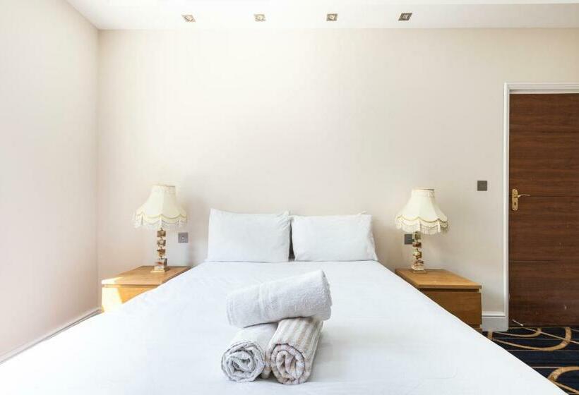 Marble Arch Mews Apart