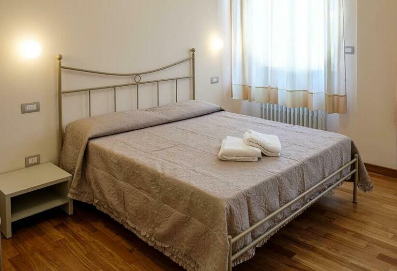 پانسیون A Casa Di Leo