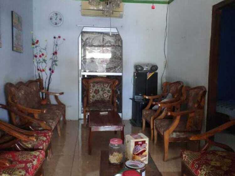 ペンション Gini Homestay