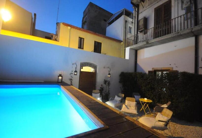 Пансион I Principi Di Casador House