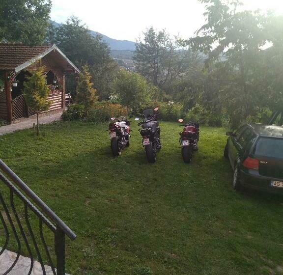 Пансион La Stejarel