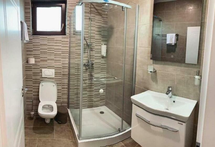 بنسيون Negrea Events