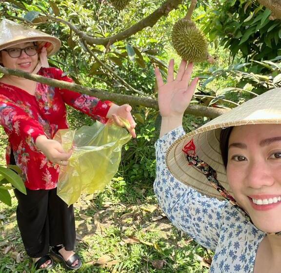 استراحتگاه Rooster Mekong Garden & Villas