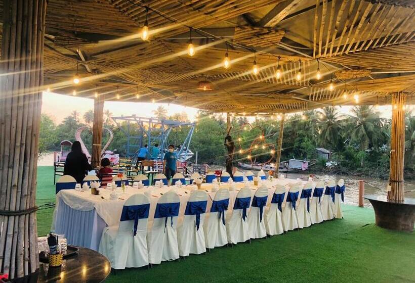 استراحتگاه Rooster Mekong Garden & Villas