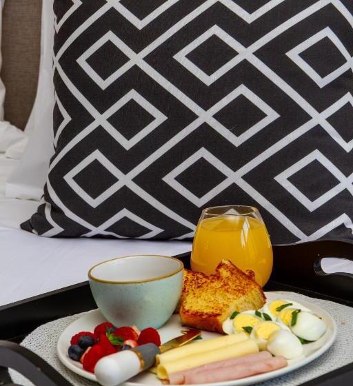 Wink Aparthotel Foreshore