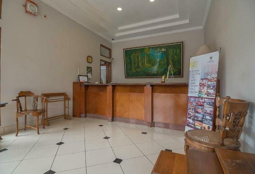Yehezkiel Hotel Lembang Mitra Reddoorz