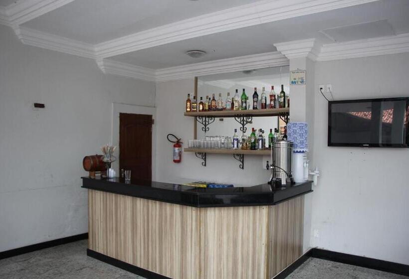 ホテル Alzira Park