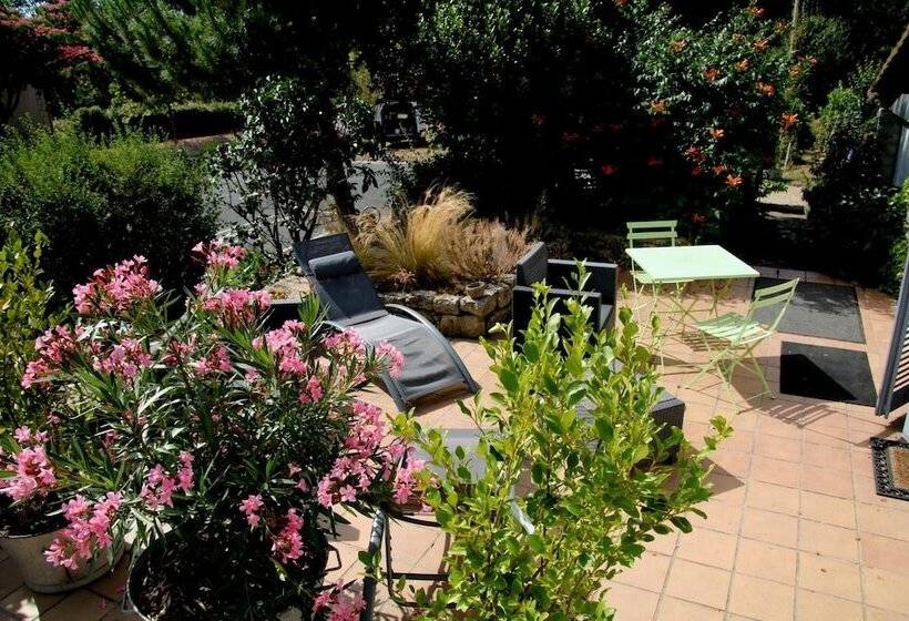 مبيت وإفطار Chambre D'hotes Le Lavoir