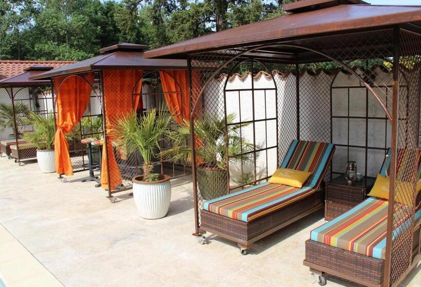 צימר Château Des Périchons