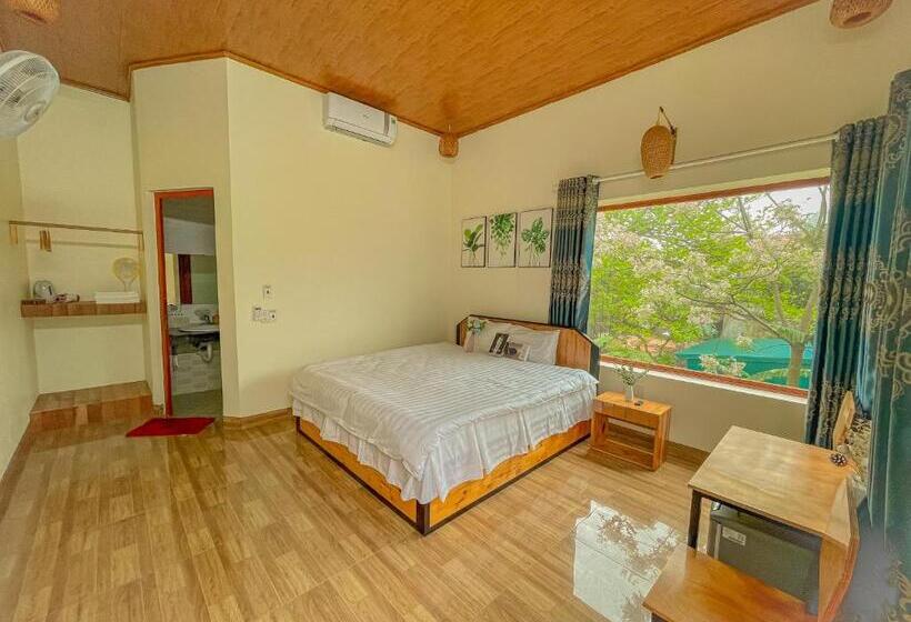 تختخواب و صبحانه Cosiana Homestay