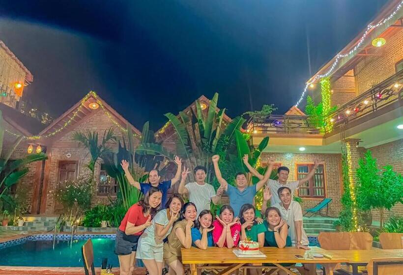 تختخواب و صبحانه Cosiana Homestay