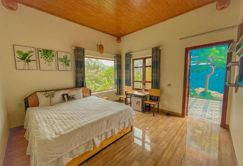 تختخواب و صبحانه Cosiana Homestay