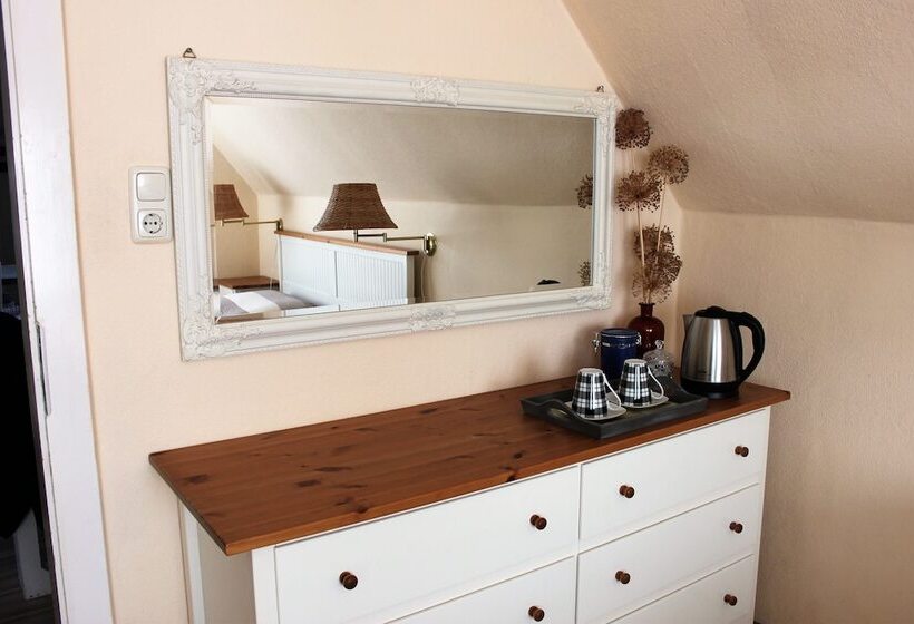 تختخواب و صبحانه Ferienzimmer Täubchen