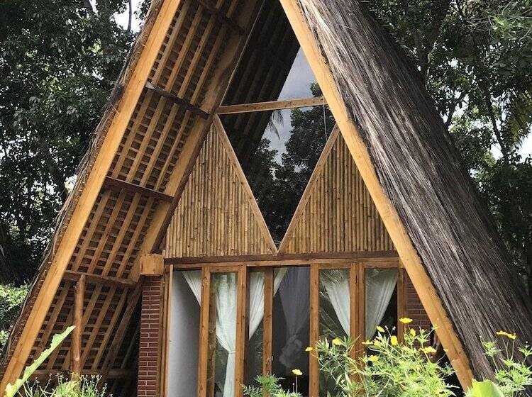 ベッドアンドブレックファースト Lagoona Beach Bungalows   Eco Bungalows Batukaras