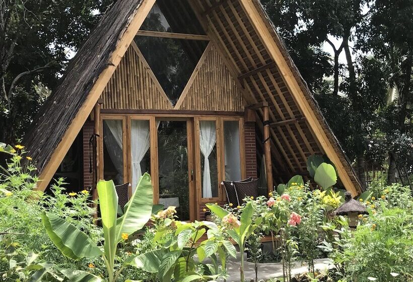 ベッドアンドブレックファースト Lagoona Beach Bungalows   Eco Bungalows Batukaras