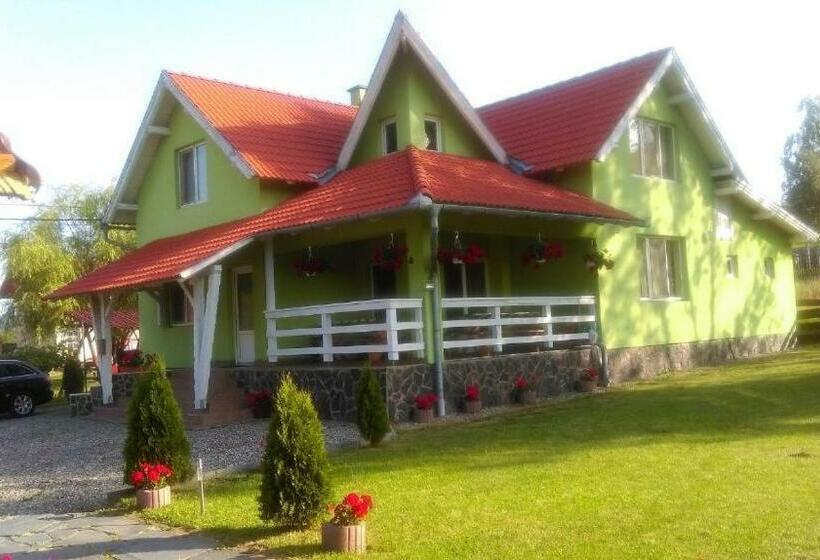 Bed and Breakfast Levi Panzio