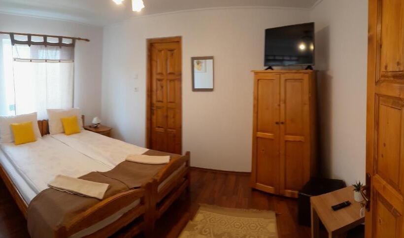 Bed and Breakfast Levi Panzio