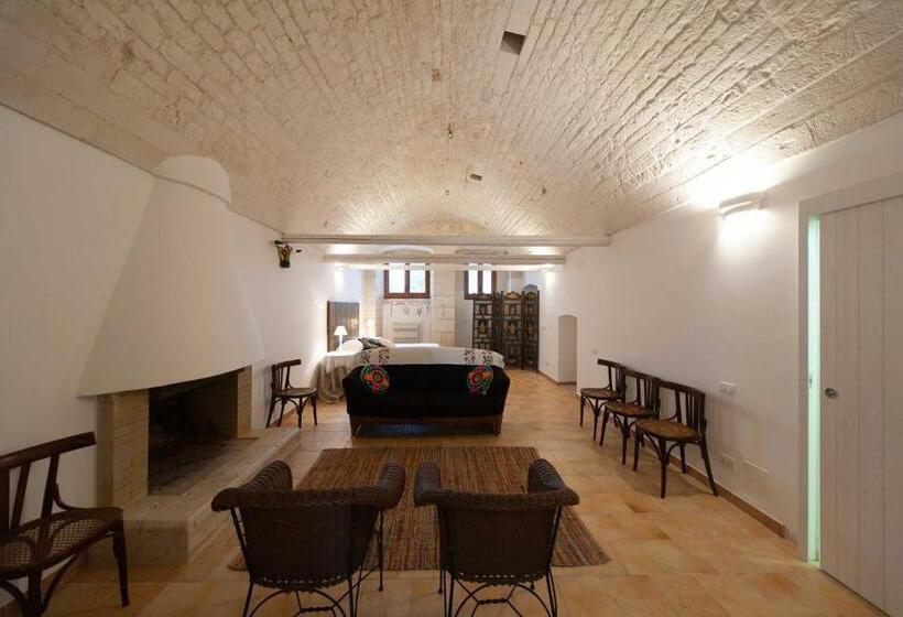 住宿加早餐  Palazzo Agrusti   Residenza D Epoca