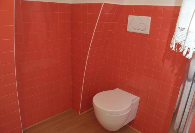 住宿加早餐  Palazzo Agrusti   Residenza D Epoca