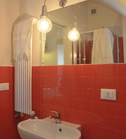 住宿加早餐  Palazzo Agrusti   Residenza D Epoca