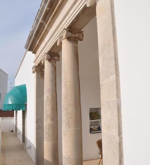 تختخواب و صبحانه Palazzo Agrusti   Residenza D Epoca
