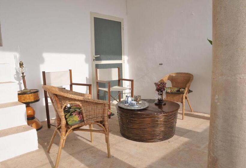 住宿加早餐  Palazzo Agrusti   Residenza D Epoca