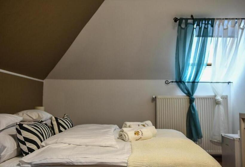 צימר é Vaskó Panzió Borpince