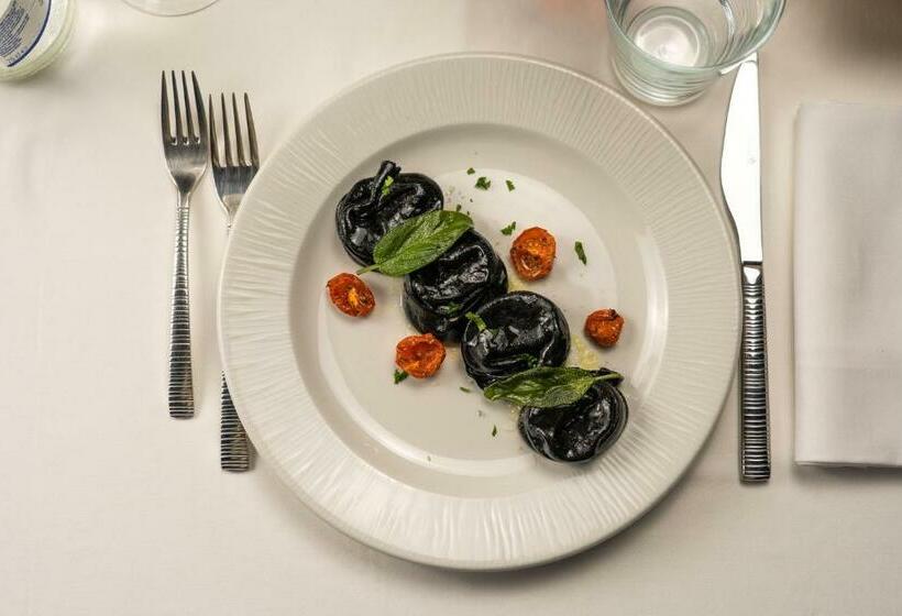 Emotional Grand Motel