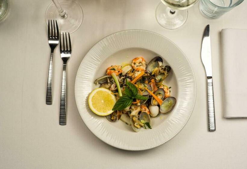 Emotional Grand Motel