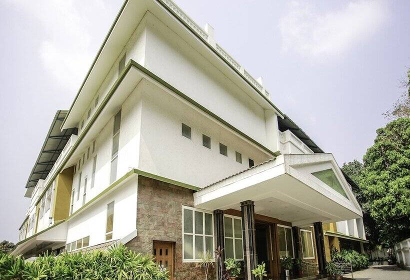 Отель Alankar Elite Inns By Oyo Rooms