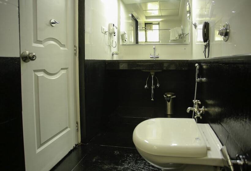 Отель Alankar Elite Inns By Oyo Rooms